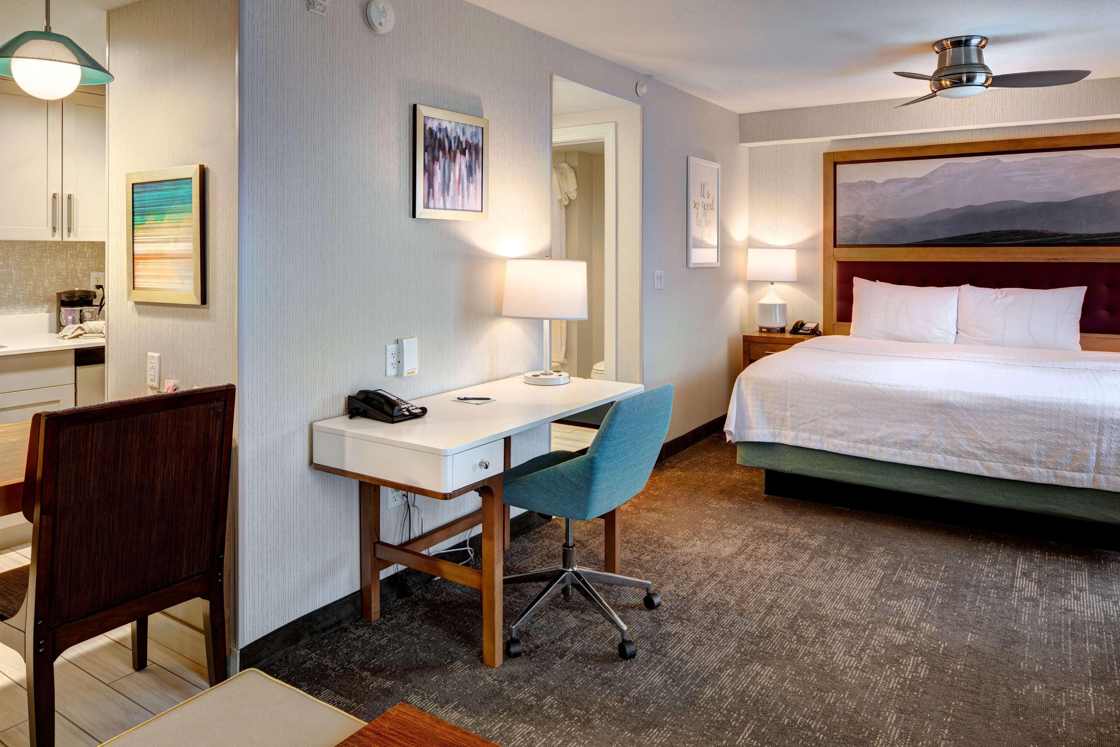 Homewood Suites By Hilton Salt Lake City Downtown Exterior photo
