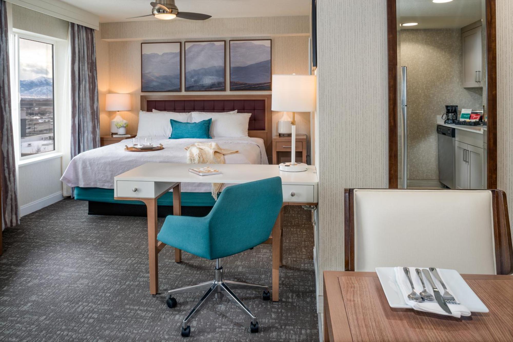 Homewood Suites By Hilton Salt Lake City Downtown Exterior photo
